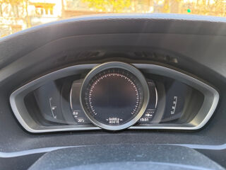 V40 Cross Country T3 152 Geartronic 6 Oversta Edition 2018 occasion 75017 Paris