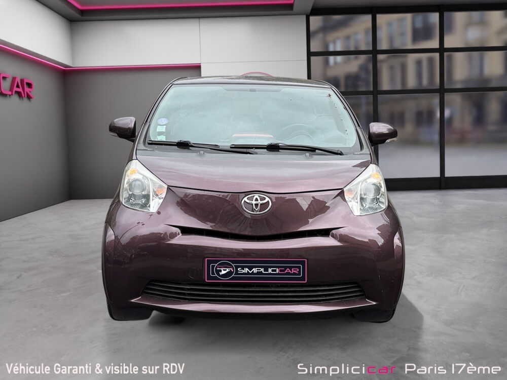 IQ iQ 68 VVT-i MultiDrive 2011 occasion 75017 Paris