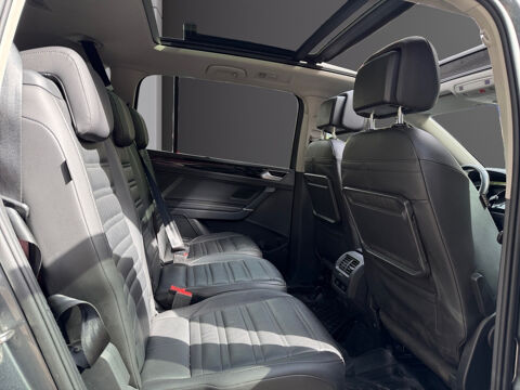 Touran 1.6 TDI 115 BMT DSG7 7pl R-Line 2018 occasion 75017 Paris