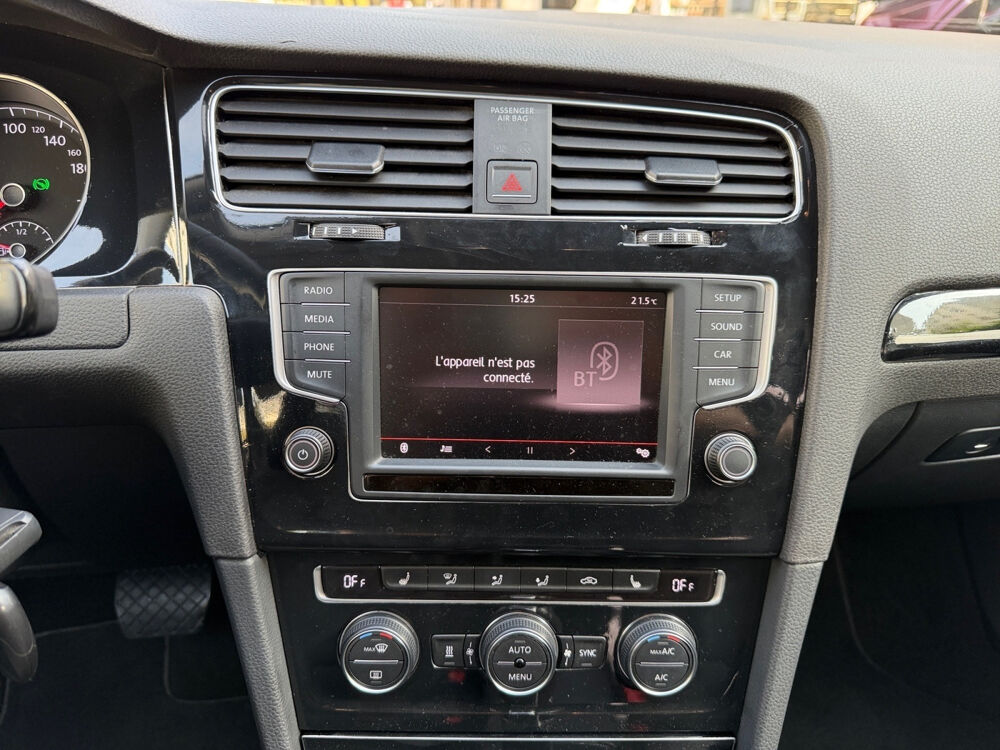 Golf 1.2 TSI 110 BlueMotion Technology DSG7 Confortline 2015 occasion 75017 Paris