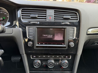 Golf 1.2 TSI 110 BlueMotion Technology DSG7 Confortline 2015 occasion 75017 Paris