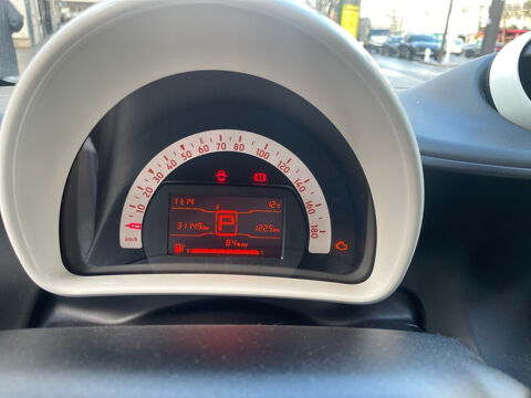 ForTwo Fortwo Coup&eacute; 1.0 71 ch S&S BA6 Pure 2017 occasion 75017 Paris