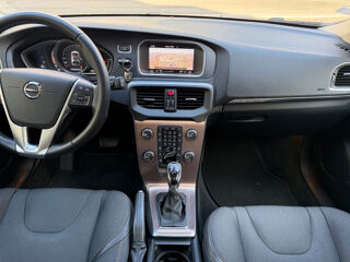 V40 Cross Country T3 152 Geartronic 6 Oversta Edition 2018 occasion 75017 Paris