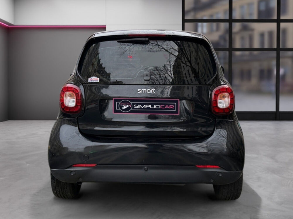 ForTwo Fortwo Coup&eacute; 0.9 90 ch S&S BA6 Prime 2015 occasion 75017 Paris