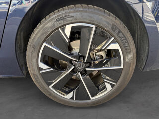 508 Hybrid 180 e-EAT8 Allure 2025 occasion 75017 Paris