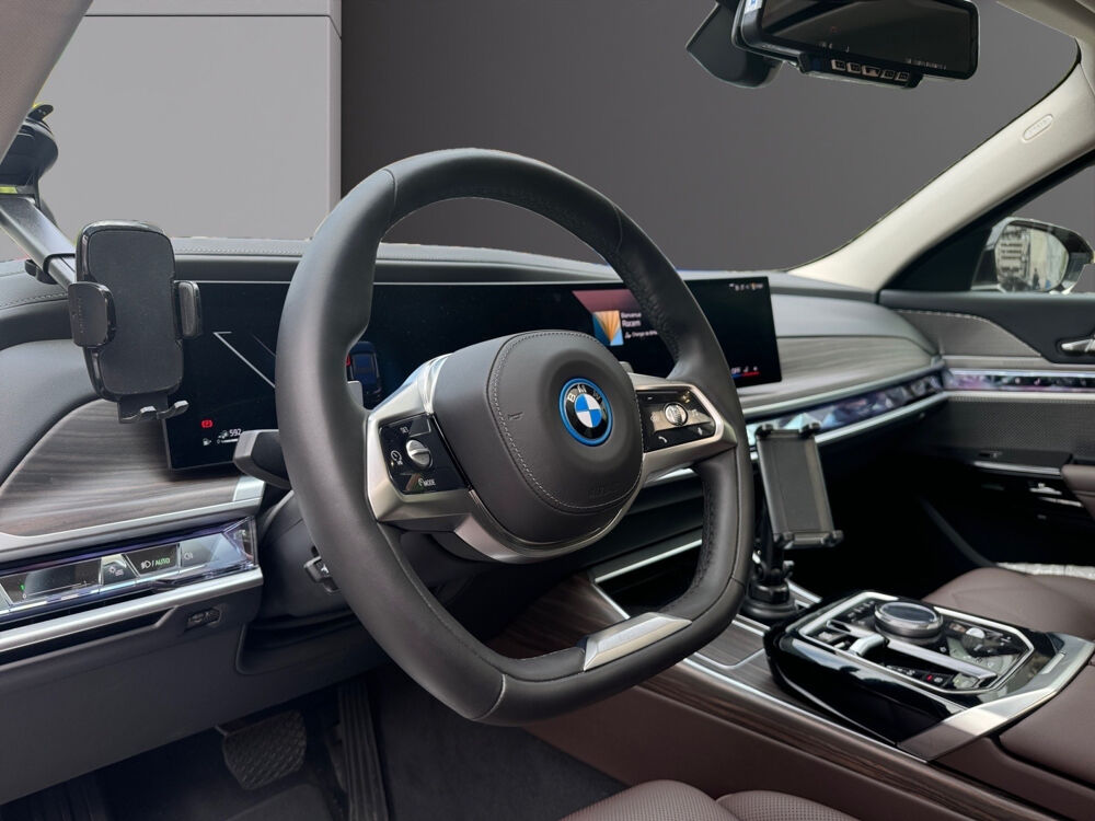 S&eacute;rie 7 750e xDrive 489 ch BVA8 Serie 7 2024 occasion 75017 Paris