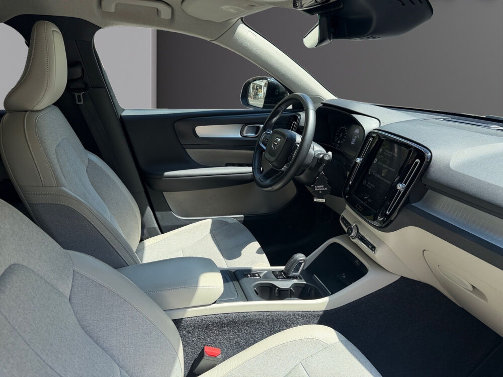 XC40 D3 AdBlue 150 ch Geartronic 8 Momentum 2019 occasion 75017 Paris
