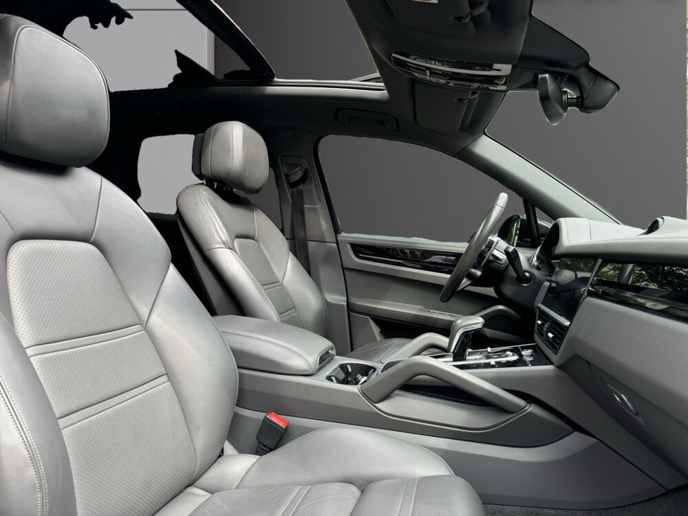 Cayenne E-Hybrid 3.0 V6 462 ch Tiptronic BVA S 2019 occasion 75017 Paris