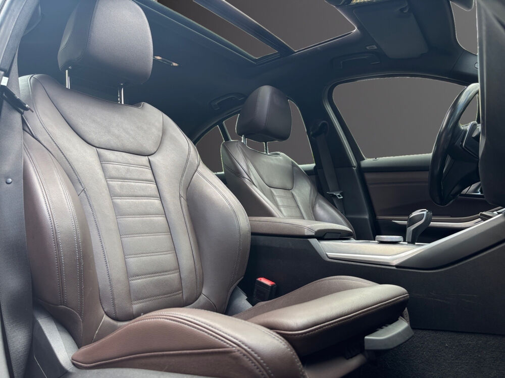 S&eacute;rie 3 320d 190 ch BVA8 Luxury 2019 occasion 75017 Paris
