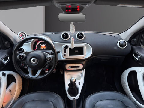 ForFour Forfour 1.0 71 ch S&S Passion 2015 occasion 75017 Paris