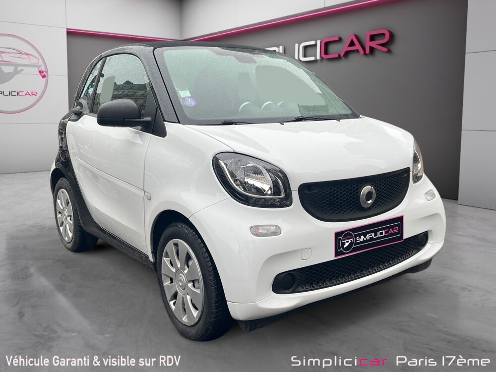 ForTwo Fortwo Coup&eacute; 1.0 71 ch S&S BA6 Pure 2017 occasion 75017 Paris