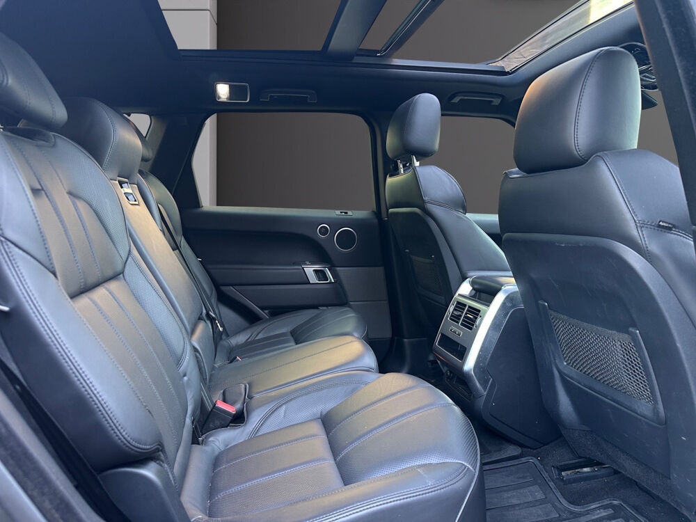 Range Sport Range Rover Sport Mark V SD4 2.0L 240ch 2017 occasion 75017 Paris