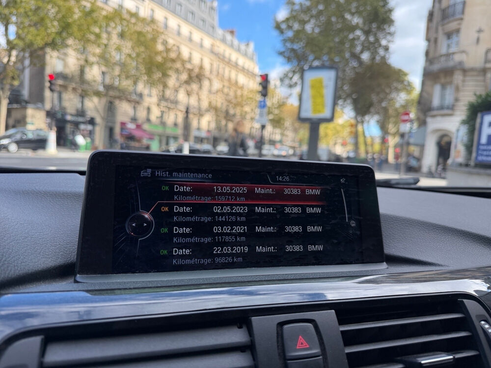 S&eacute;rie 3 330d xDrive 258 ch Luxury A 2014 occasion 75017 Paris
