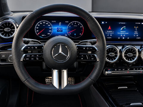 Classe A 180 7G-DCT AMG Line 2023 occasion 75017 Paris