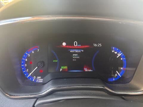 Corolla Hybride 122h Dynamic 2021 occasion 75017 Paris