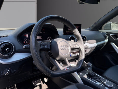 Q2 35 TFSI COD 150 S tronic 7 S Line 2019 occasion 75017 Paris