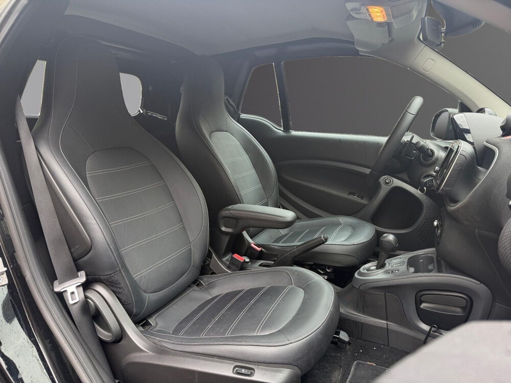 ForTwo Fortwo Cabrio 0.9 90 ch S&S BA6 Prime 2019 occasion 75017 Paris