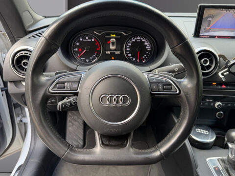 A3 Cabriolet 1.8 TFSI 180 Ambition Luxe S tronic 7 2016 occasion 75017 Paris