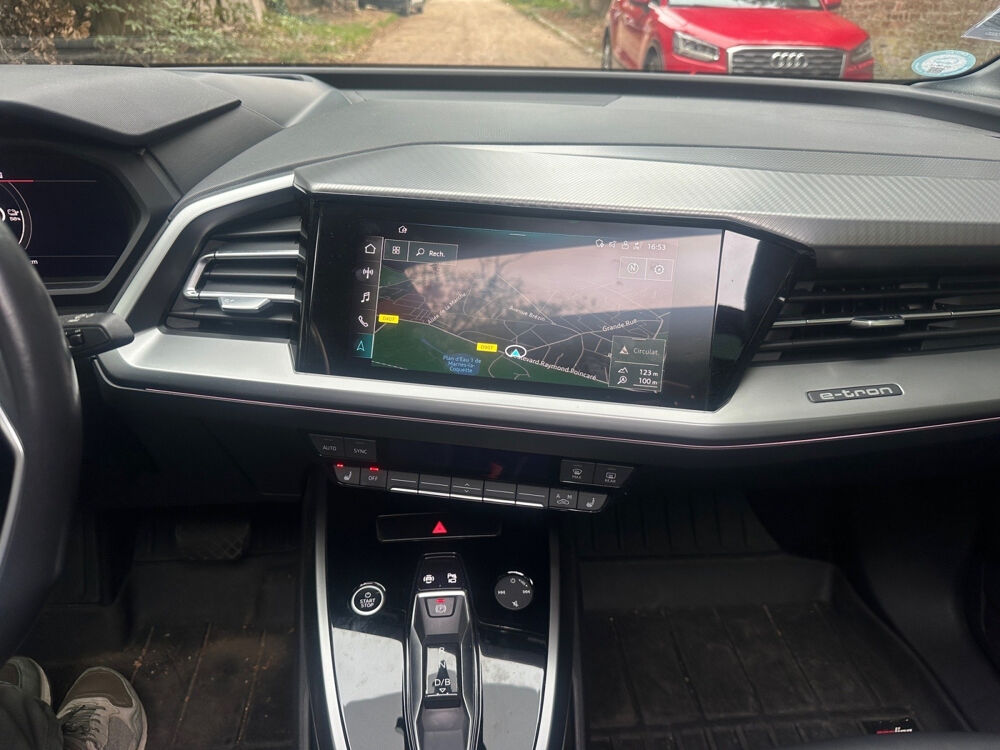 Q4 e-tron Sportback 40 204 ch 82 kW Design Luxe 2022 occasion 75017 Paris