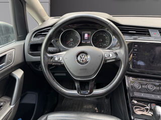 Touran 1.6 TDI 115 BMT DSG7 7pl R-Line 2018 occasion 75017 Paris