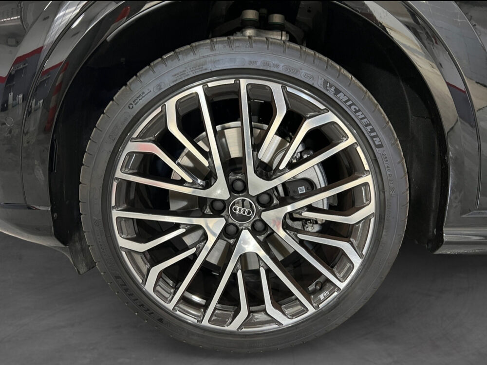 Q5 Sportback 40 TDI 204 S tronic 7 Quattro S line 2025 occasion 75017 Paris