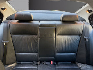 S&eacute;rie 3 330d Pack Luxe A 2003 occasion 75017 Paris