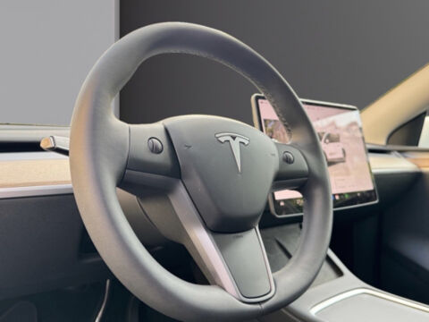 Model Y MODEL Y Standard RWD 2023 occasion 75017 Paris