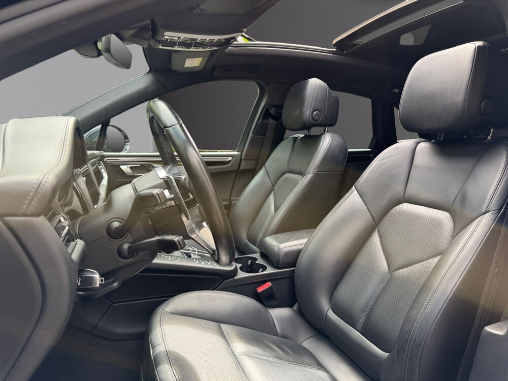 Macan 2.0 245 ch PDK 2019 occasion 75017 Paris