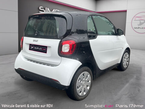 ForTwo Fortwo Coup&eacute; 1.0 71 ch S&S BA6 Pure 2017 occasion 75017 Paris