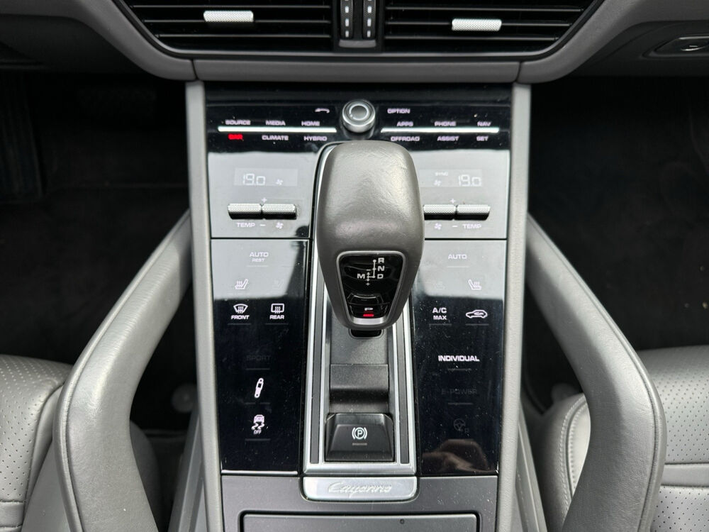 Cayenne E-Hybrid 3.0 V6 462 ch Tiptronic BVA S 2019 occasion 75017 Paris
