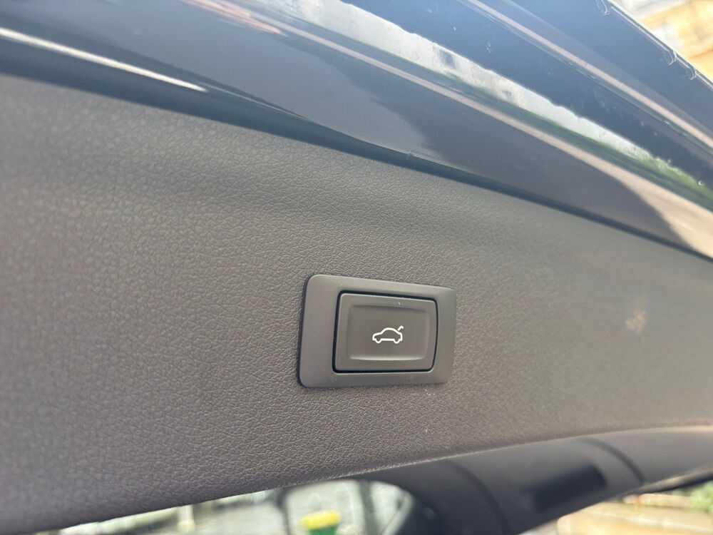 Q3 1.4 TFSI COD 150 ch S tronic 6 Ambition Luxe 2016 occasion 75017 Paris