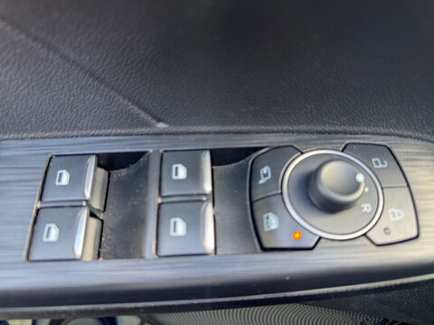 Kuga 2.5 Duratec 190 ch FHEV I-AWD Powershift ST-Line 2023 occasion 75017 Paris