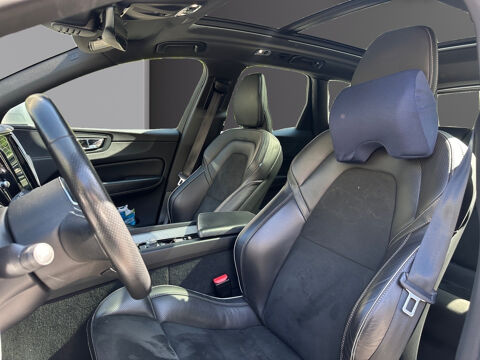XC60 T8 Twin Engine 303 ch + 87 ch Geartronic 8 R-Design 2018 occasion 75017 Paris