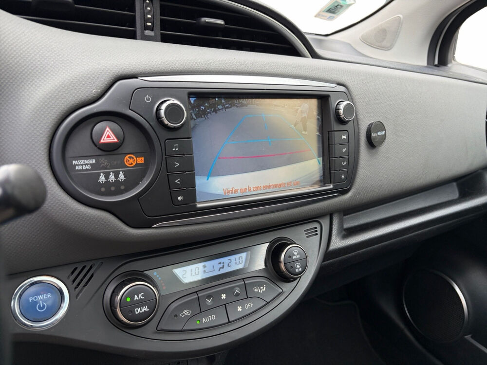 Yaris Hybride 100h Dynamic 2015 occasion 75017 Paris