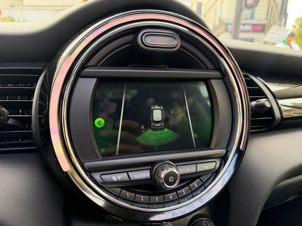 One Hatch 3 Portes 102 ch Edition Heddon Street 2018 occasion 75017 Paris