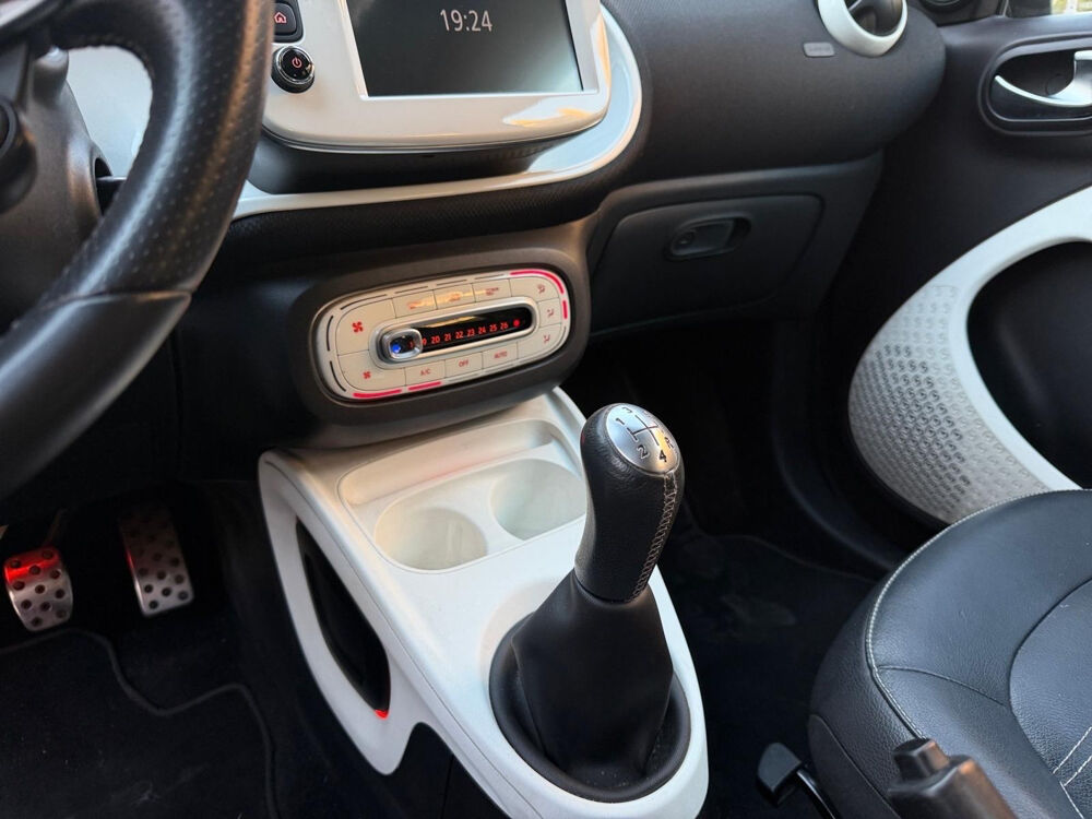 ForFour Forfour 1.0 71 ch S&S Passion 2015 occasion 75017 Paris