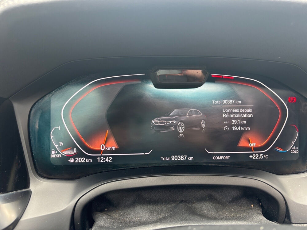 S&eacute;rie 3 320d 190 ch BVA8 Luxury 2019 occasion 75017 Paris