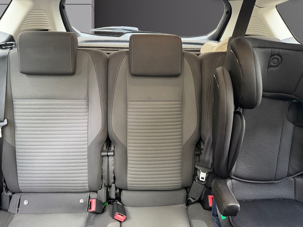 Grand C-MAX 2.0 TDCi 150 S&S Titanium 2016 occasion 75017 Paris