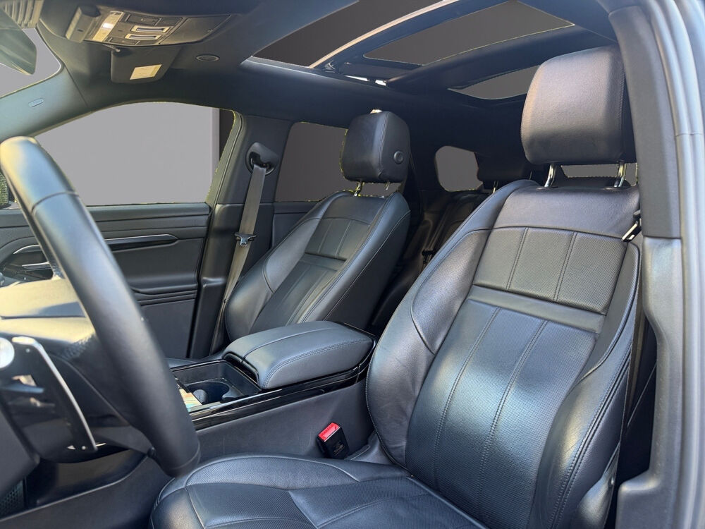 Autres P300e 1.5 Si4 12V 309 PHEV AWD BVA8 200 cv R-DYNAMIC 2022 occasion 75017 Paris