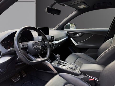 Q2 1.4 TFSI COD 150 ch S tronic 7 S Line 2017 occasion 75017 Paris