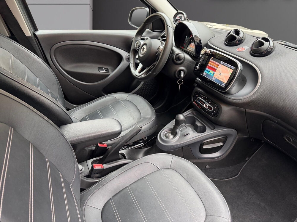 ForFour Forfour 0.9 90 ch S&S BA6 Prime 2018 occasion 75017 Paris