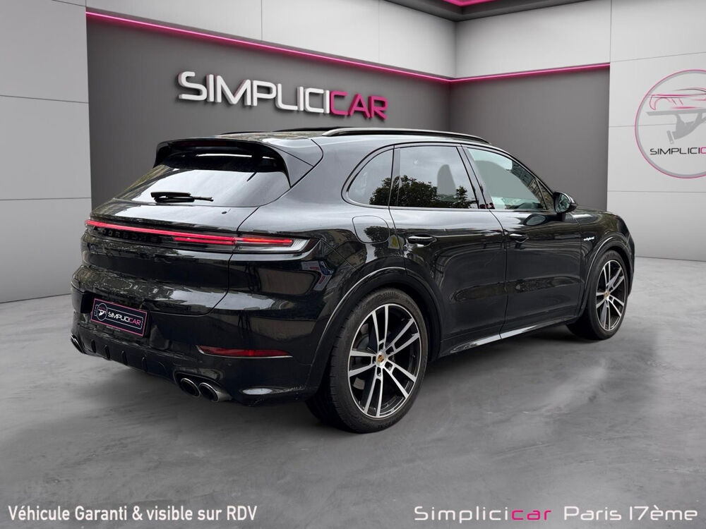 Cayenne PORSCHE CAYENNE III (2) 3.0 V6 E-HYBRID 470 TIPTRONIC BVA Pa 2024 occasion 75017 Paris