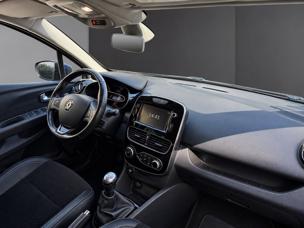 Clio IV Clio TCe 90 E6C Intens 2018 occasion 75017 Paris