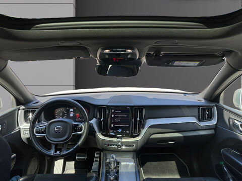 XC60 T8 Twin Engine 303 ch + 87 ch Geartronic 8 R-Design 2018 occasion 75017 Paris