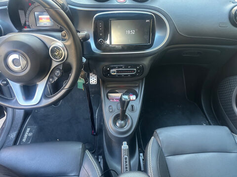 ForTwo Fortwo Coup&eacute; 0.9 90 ch S&S BA6 Brabus Style 2019 occasion 75017 Paris