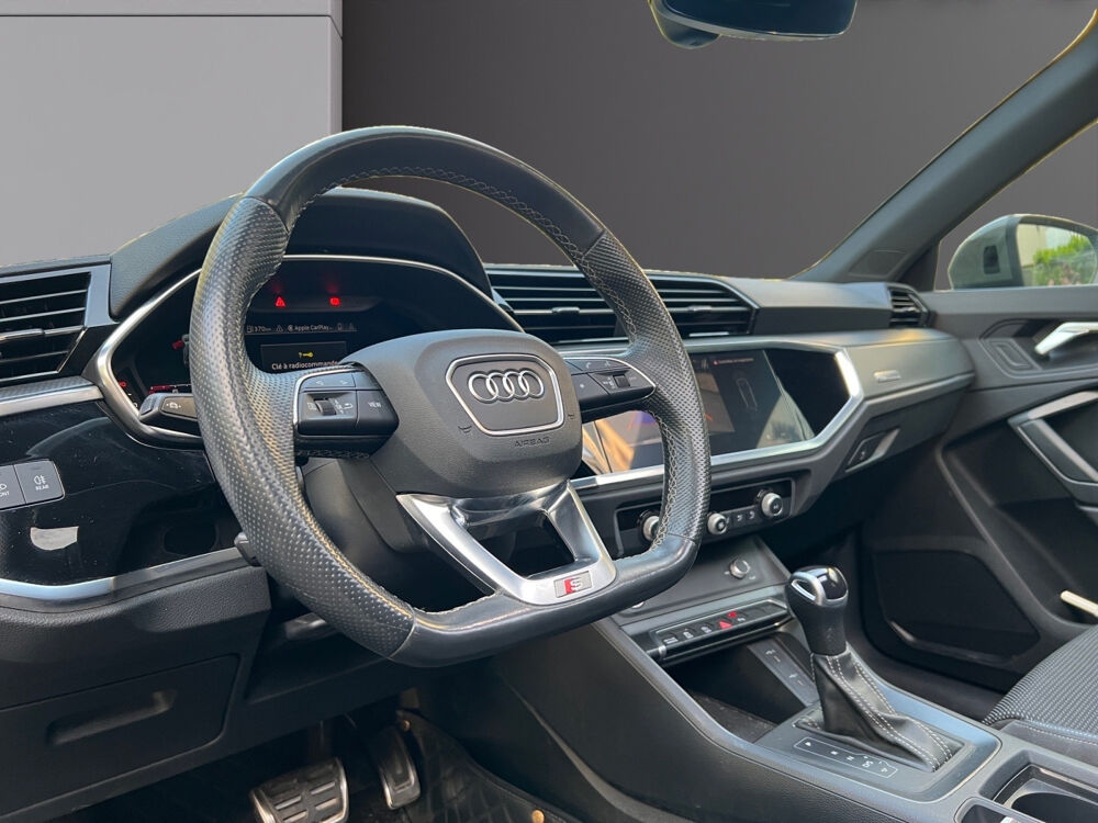 Q3 35 TFSI 150 ch S tronic 7 S line 2023 occasion 75017 Paris