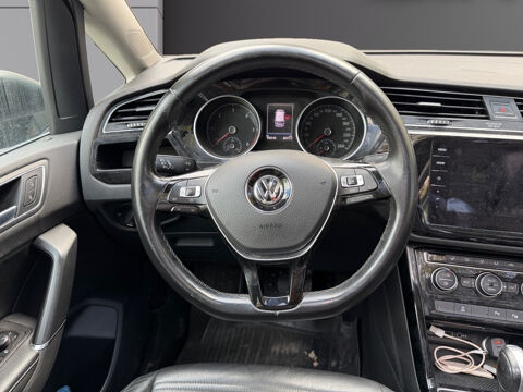 Touran 1.6 TDI 115 BMT DSG7 7pl R-Line 2018 occasion 75017 Paris