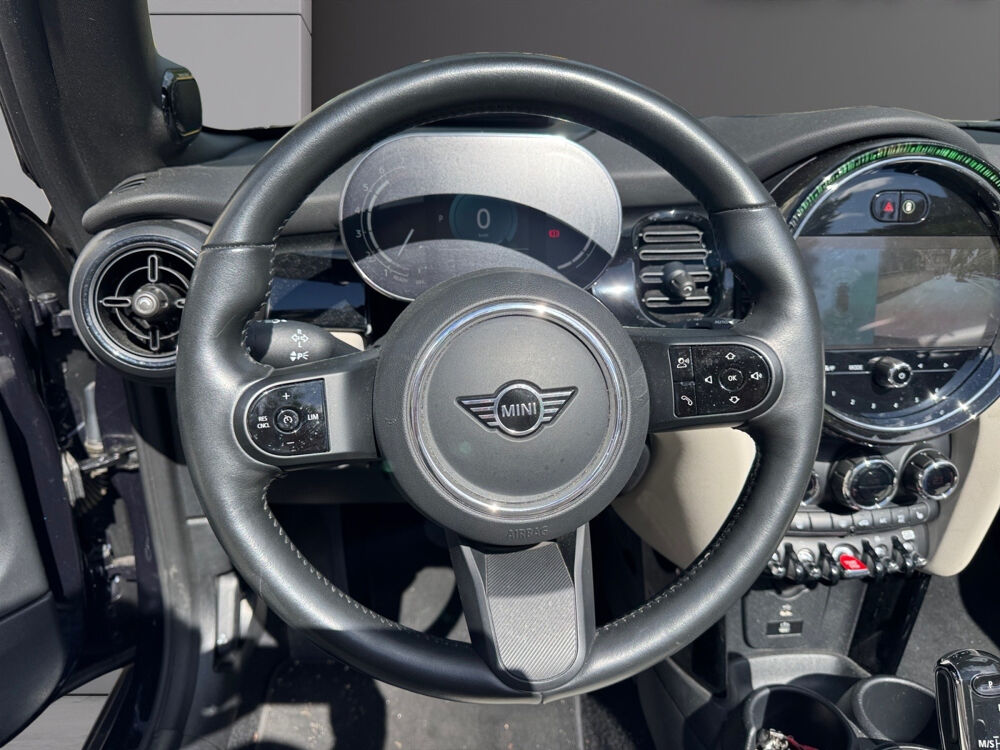 Cooper Cabriolet 136 ch BVA7 Edition Premium Plus 2024 occasion 75017 Paris