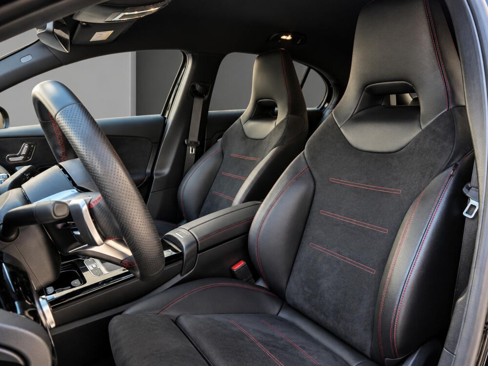 Classe A 180 7G-DCT AMG Line 2023 occasion 75017 Paris