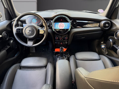 Cooper Hatch 5 Portes 136 ch BVA7 Essential 2022 occasion 75017 Paris